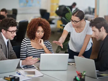 Today’s Blog Industry Finance  Business Consulting. - 爱奇艺体育