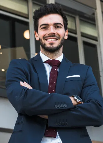 Our Financial Experts The Team  Member Solution. - 爱奇艺体育